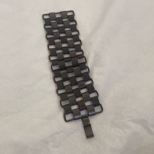 NWOT Metal Buckle Link Bracelet Brown